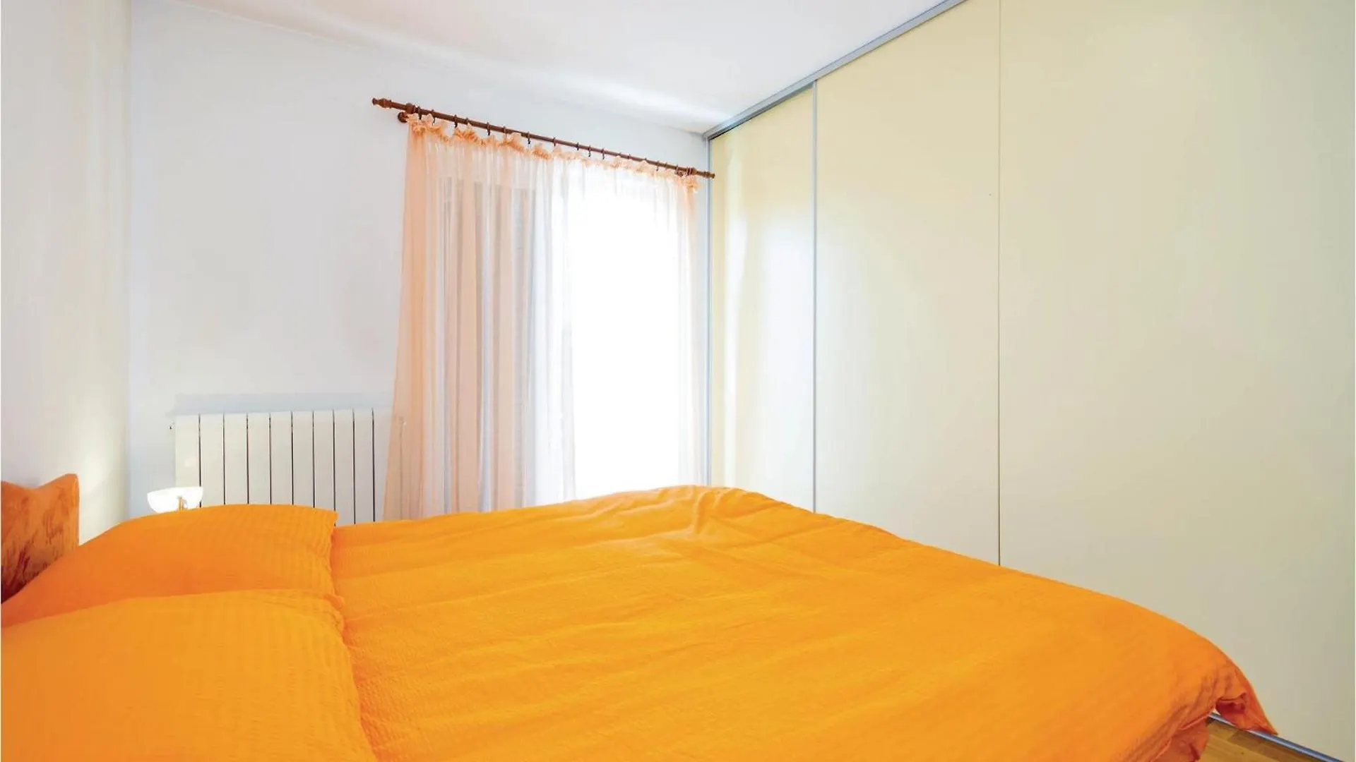 Holiday home 4 Bedroom Stunning Home In Viskovo Bezjaki
