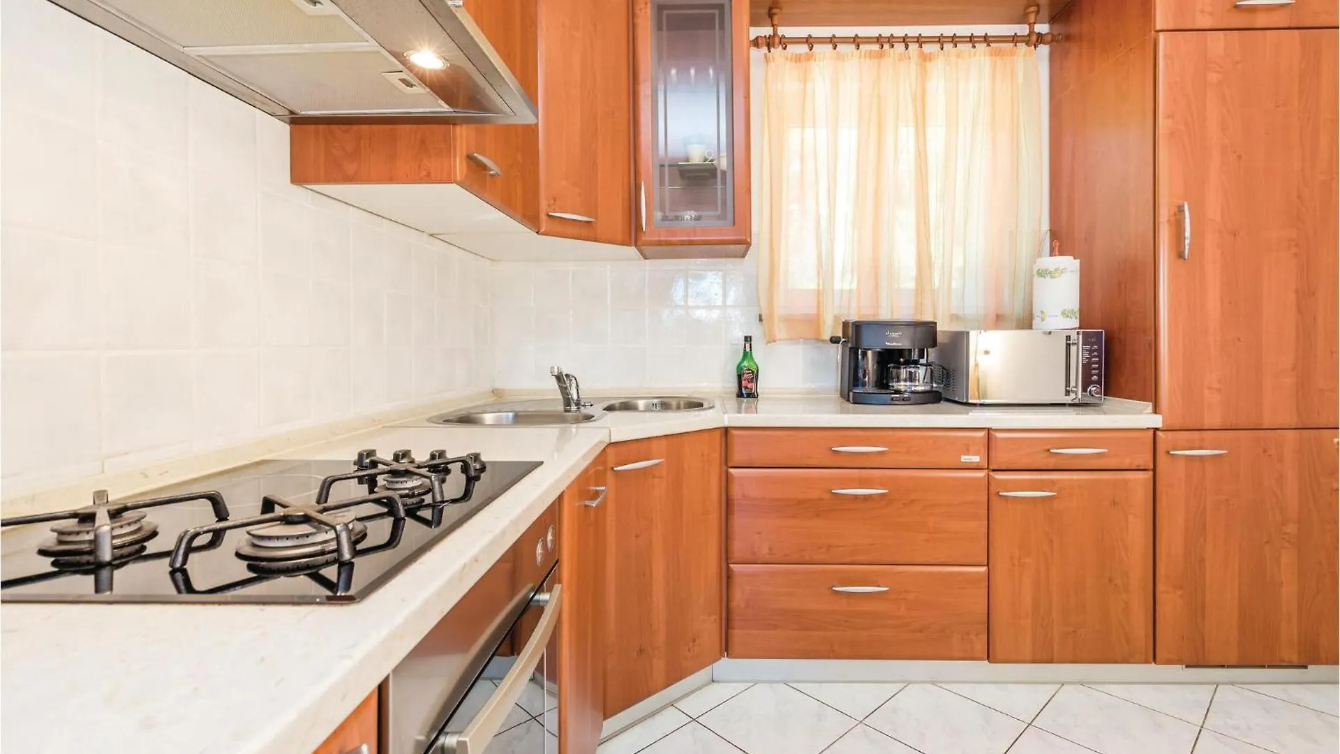 4 Bedroom Stunning Home In Viskovo Bezjaki 0*,  Croatia