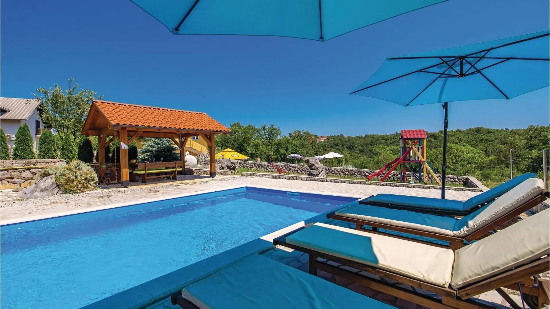 4 Bedroom Stunning Home In Viskovo Bezjaki 0*,  Croatia