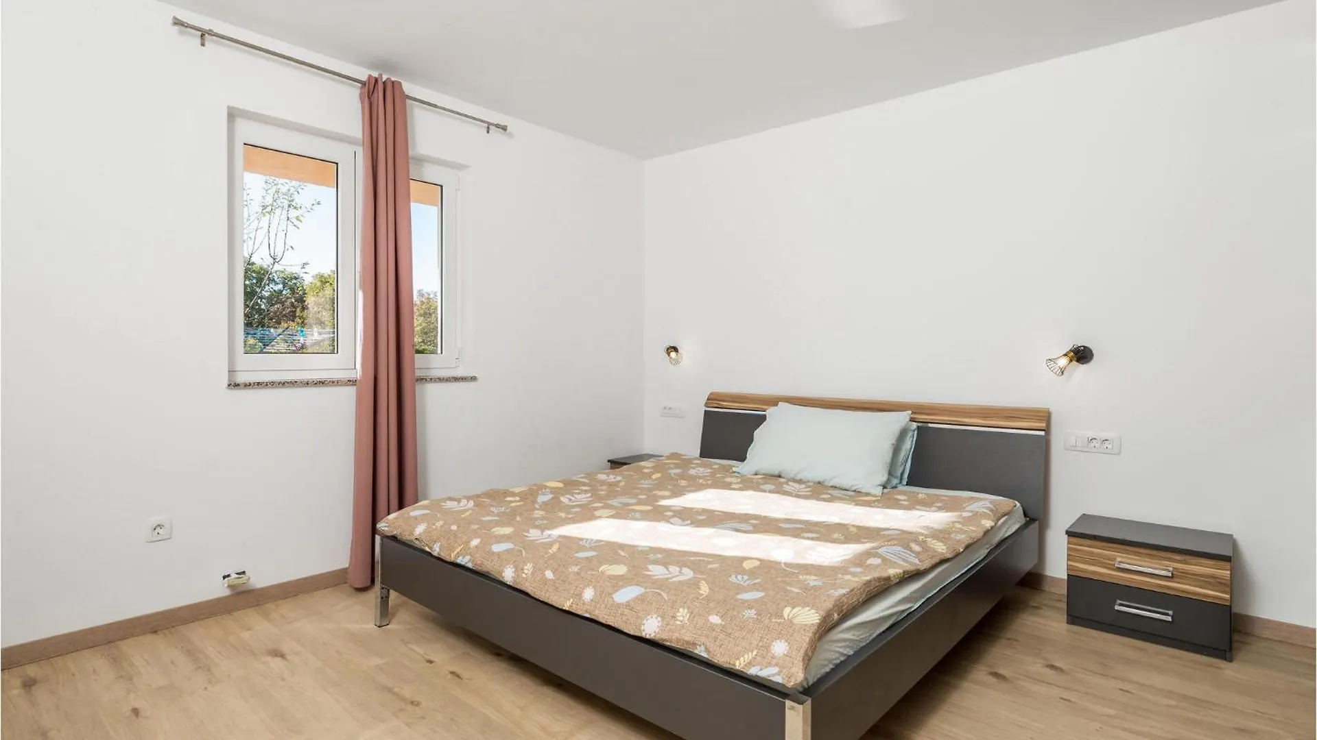 4 Bedroom Stunning Home In Viskovo Bezjaki Croatia